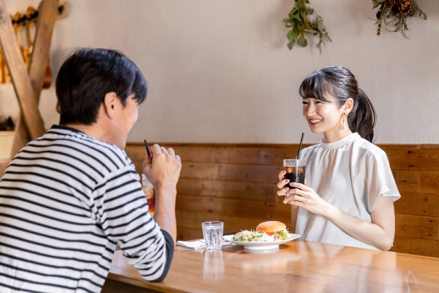 看護師の婚活を成功させる4つのコツと出会い方比較